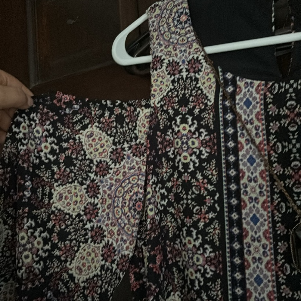 Dress - Picture 3 of 4